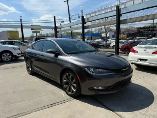 2015 Chrysler 200 S AWD