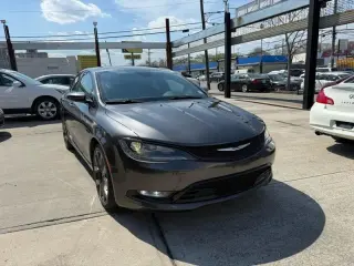 2015 Chrysler 200 S AWD