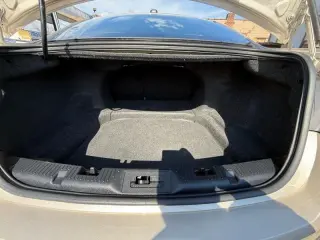 2018 Ford Taurus SEL FWD
