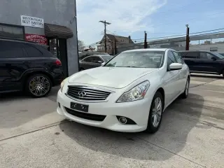 2010 Infiniti G Sedan G37x AWD