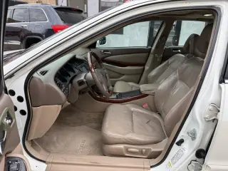 2003 Acura TL Type-S with Navigation System