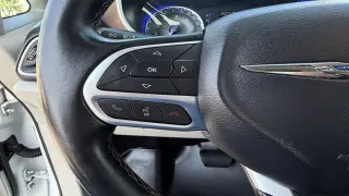 Chrysler Pacifica 2017 Touring-L 4dr Mini-Van