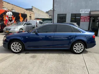 2015 Audi A4 2.0T Sedan quattro Tiptronic