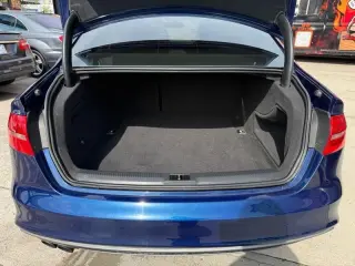 2015 Audi A4 2.0T Sedan quattro Tiptronic