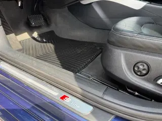 2015 Audi A4 2.0T Sedan quattro Tiptronic