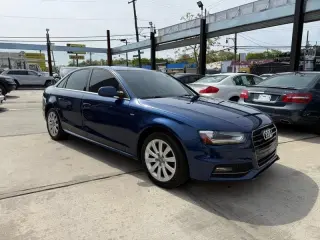 2015 Audi A4 2.0T Sedan quattro Tiptronic
