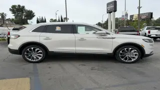 Lincoln Nautilus 2023 Reserve 4dr SUV