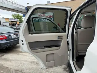 2009 Ford Escape Hybrid 4WD