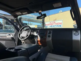 2010 Ford Expedition Eddie Bauer 4WD
