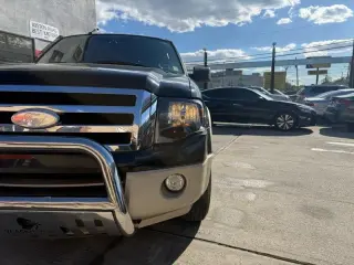2010 Ford Expedition Eddie Bauer 4WD