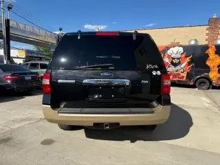 2010 Ford Expedition Eddie Bauer 4WD