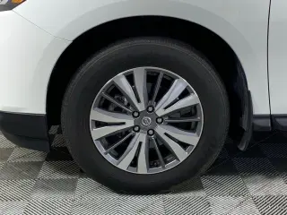 Nissan Pathfinder 2020 S 4dr SUV