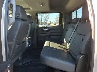 GMC Sierra 1500 2019 4x4 SLT 4dr Crew Cab 5.8 ft. SB