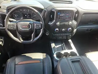 GMC Sierra 1500 2020 4x4 AT4 4dr Crew Cab 5.8 ft. SB