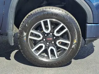 GMC Sierra 1500 2020 4x4 AT4 4dr Crew Cab 5.8 ft. SB