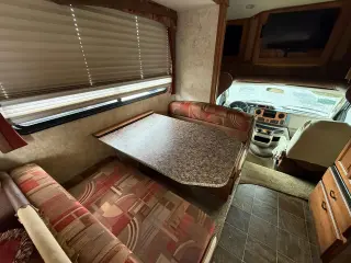 2010 Ford Econoline