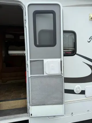 2010 Ford Econoline