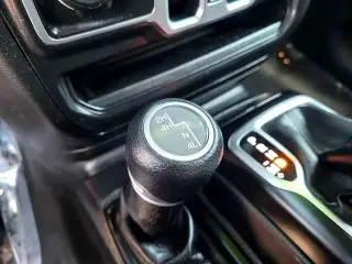 Jeep Wrangler Unlimited 2018 4x4 Sport 4dr SUV (midyear release)