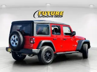 Jeep Wrangler Unlimited 2018 4x4 Sport 4dr SUV (midyear release)