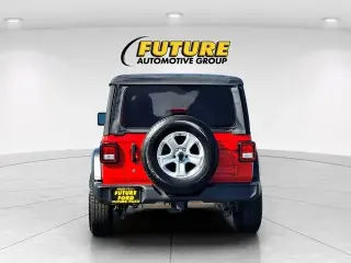 Jeep Wrangler Unlimited 2018 4x4 Sport 4dr SUV (midyear release)