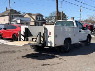 2018 Ford Super Duty F-350 DRW