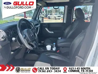 Jeep Wrangler Unlimited 2017 4x4 Sahara 4dr SUV