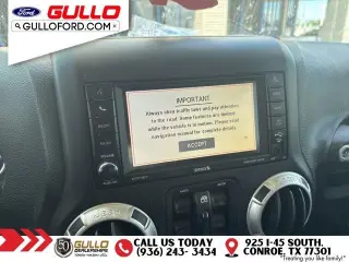 Jeep Wrangler Unlimited 2017 4x4 Sahara 4dr SUV