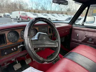1989 Dodge D100 & W100