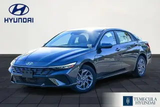 Hyundai ELANTRA Hybrid 2026 Blue 4dr Sedan