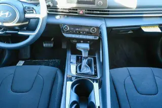 Hyundai ELANTRA Hybrid 2026 Blue 4dr Sedan