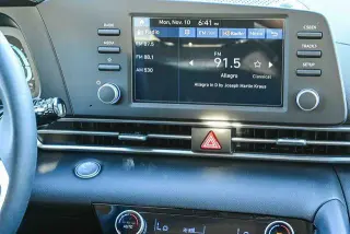 Hyundai ELANTRA Hybrid 2026 Blue 4dr Sedan
