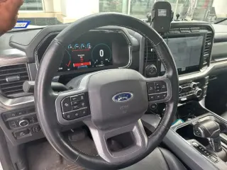 Ford F-150 2023 4x2 XL 4dr SuperCrew 5.5 ft. SB