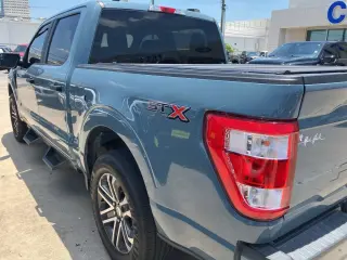 Ford F-150 2023 4x2 XL 4dr SuperCrew 5.5 ft. SB