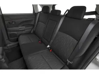 Mitsubishi Outlander Sport 2026