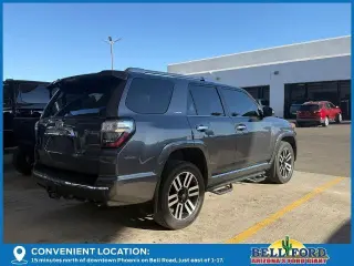 Toyota 4Runner 2016 4x4 SR5 4dr SUV