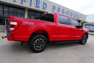 Ford F-150 2021 4x4 Platinum 4dr SuperCrew 6.5 ft. SB