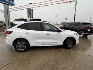 Ford Escape 2023 ST-Line 4dr SUV