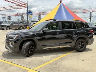 Volkswagen Atlas 2024 AWD Peak Edition SE 4Motion 4dr SUV w/Technology