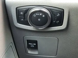 Ford F-150 2019 4x2 XL 4dr SuperCrew 5.5 ft. SB