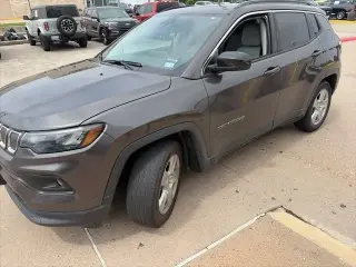 Jeep Compass 2022 Latitude 4dr SUV