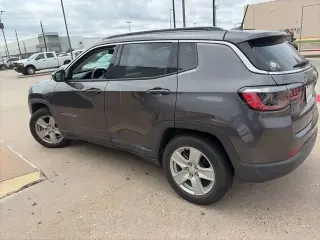 Jeep Compass 2022 Latitude 4dr SUV