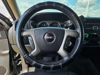 GMC Sierra 1500 2010 4x2 SLE 4dr Crew Cab 5.8 ft. SB