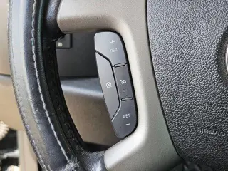 GMC Sierra 1500 2010 4x2 SLE 4dr Crew Cab 5.8 ft. SB