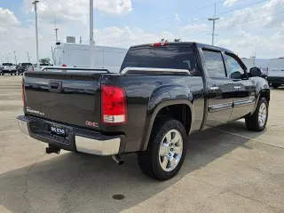 GMC Sierra 1500 2010 4x2 SLE 4dr Crew Cab 5.8 ft. SB