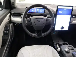 Ford Mustang Mach-E 2021 AWD Premium 4dr SUV