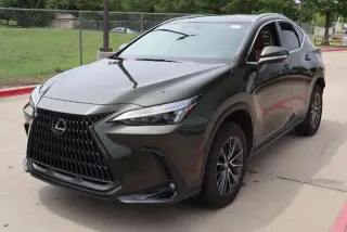 Lexus NX 250 2023 Premium 4dr Crossover