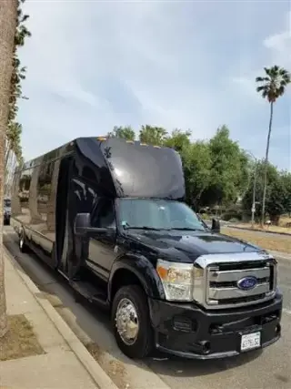 party bus 6 horas$1000