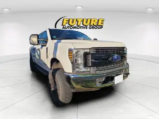 Ford F-250 Super Duty 2018 4x4 XLT 4dr Crew Cab 8 ft. LB Pickup