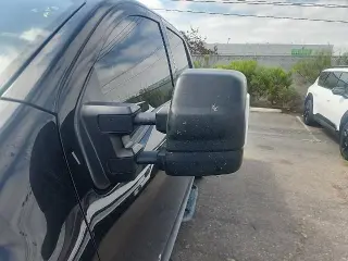 Nissan Titan 2021 4x4 SV 4dr Crew Cab 5.6 ft. SB