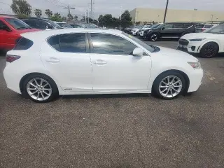 Lexus CT 200h 2013 4dr Hatchback